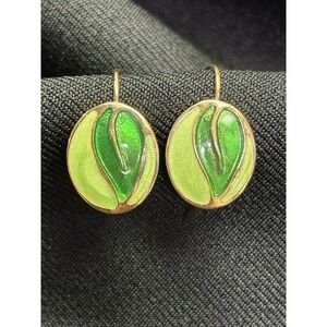 Edgar Berebi Vintage Brass Tone Green Swirl Enamel Earrings Clip-On
